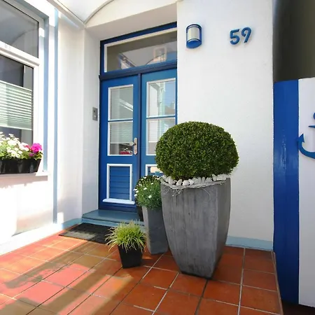 Appartamento Haus Der Kurzen Wege Rostock Esterno foto