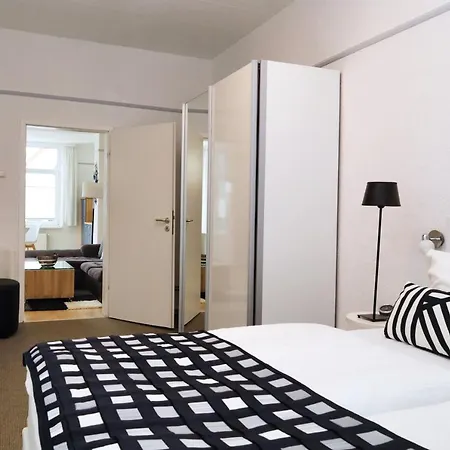 Appartamento Haus Der Kurzen Wege Rostock Esterno foto